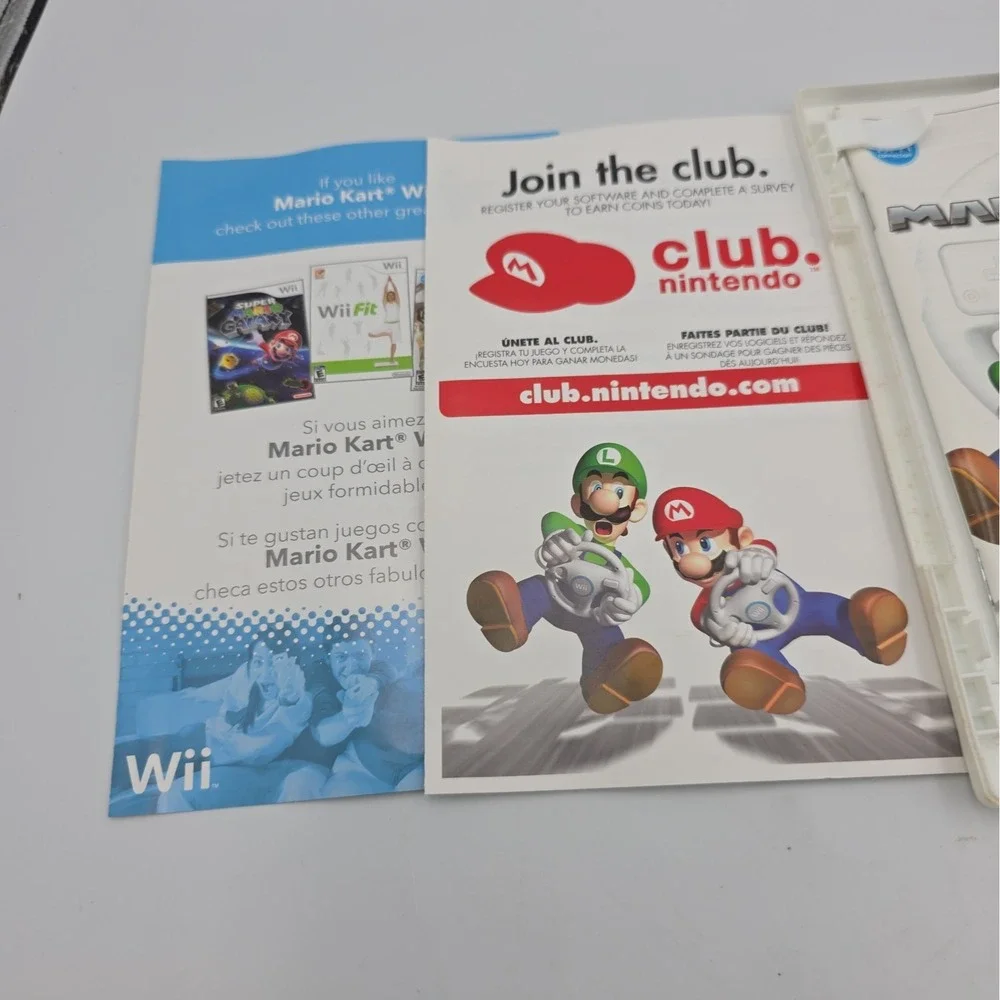 Mario Kart Wii (Nintendo Wii, 2008) With Manual And case Tested Working